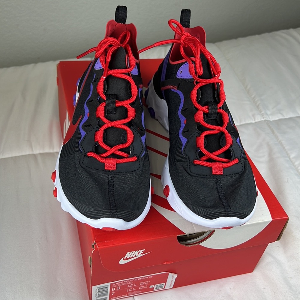 Nike React - Picture 2 of 7